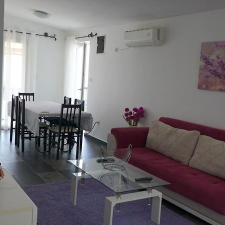 Apartments Pines Бар Экстерьер фото